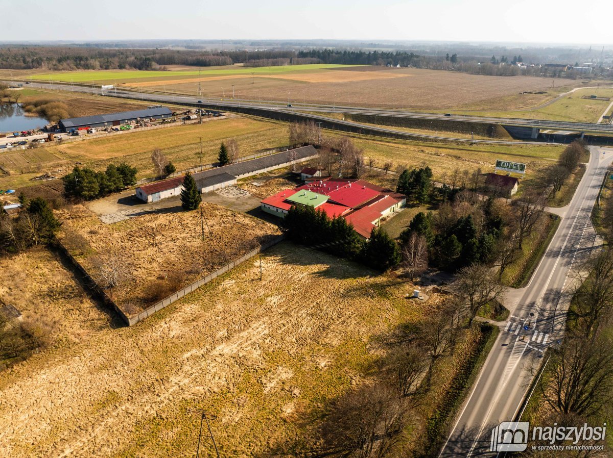 PŁOTY-obiekt/baza przy węźle drogi S6 (7)