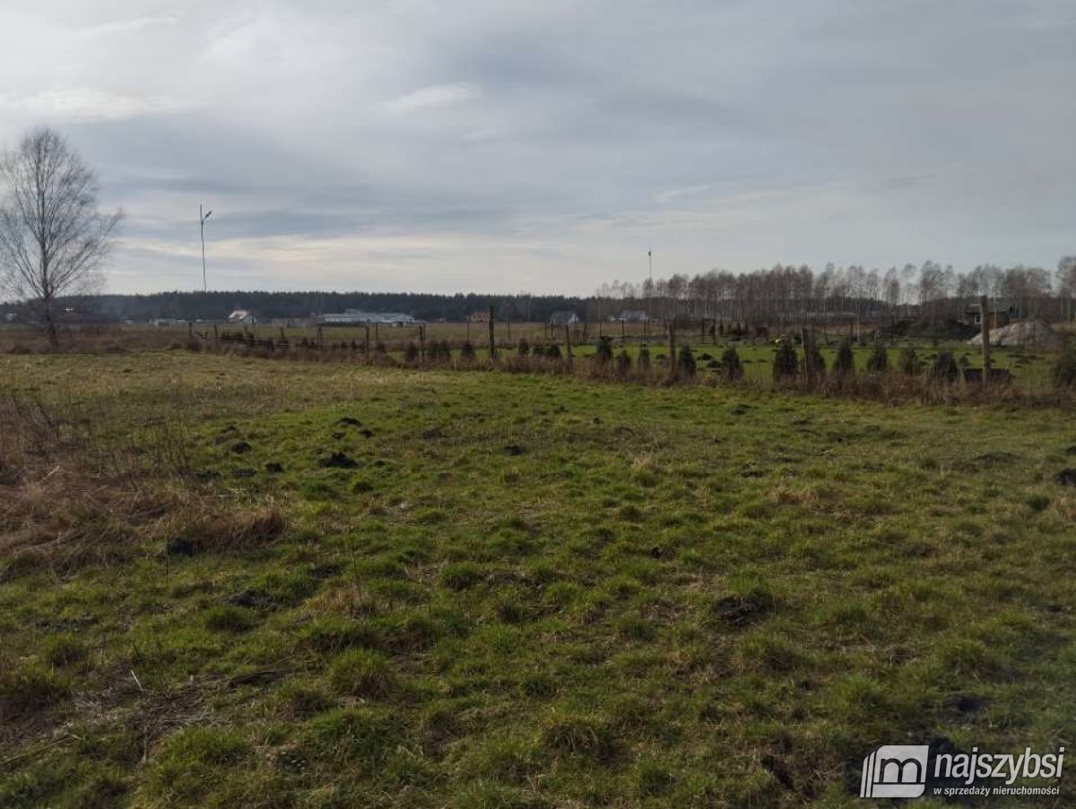 Kobylanka - działka budowlana pod zabudowę wolnost (2)