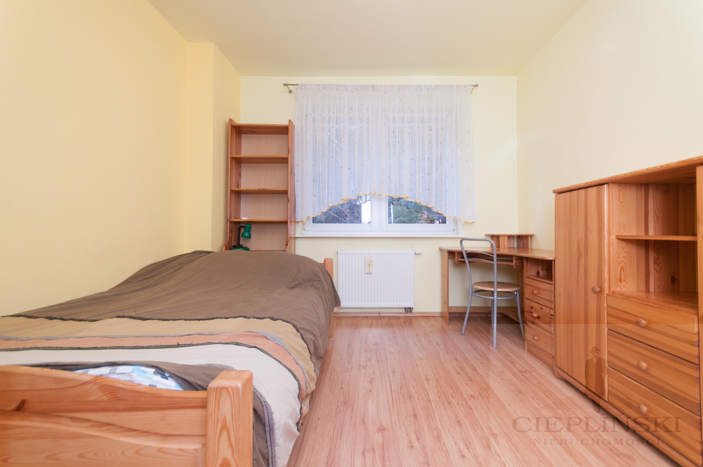 GUMIEŃCE 3 ROZKŁADOWE POKOJE, OGRÓDEM BEZCZYNSZOWE (6)