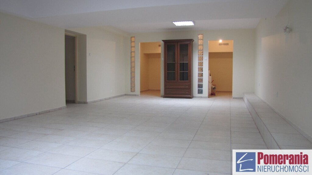Śródmieście, Lokal 120m2, przyziemie , 3500zł/m-c (9)