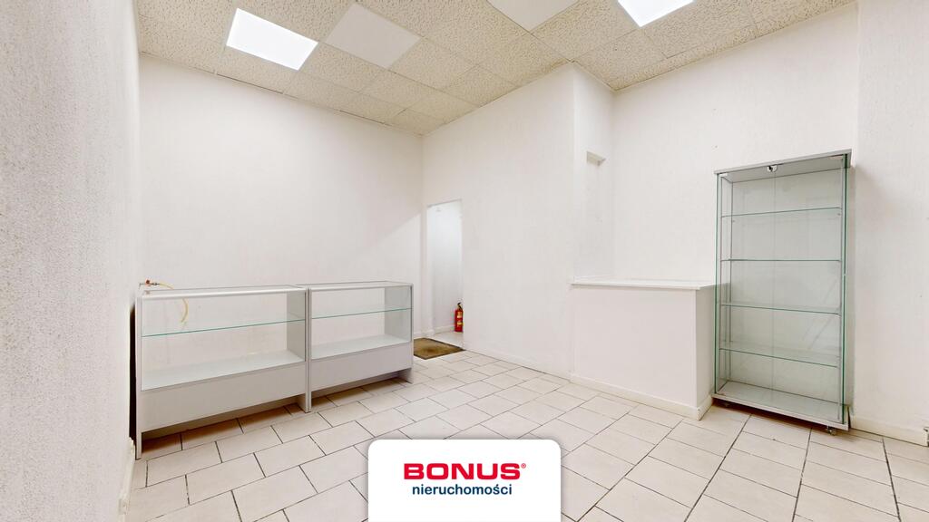 Lokal usługowy naprzeciw kortów tenisowych (3)