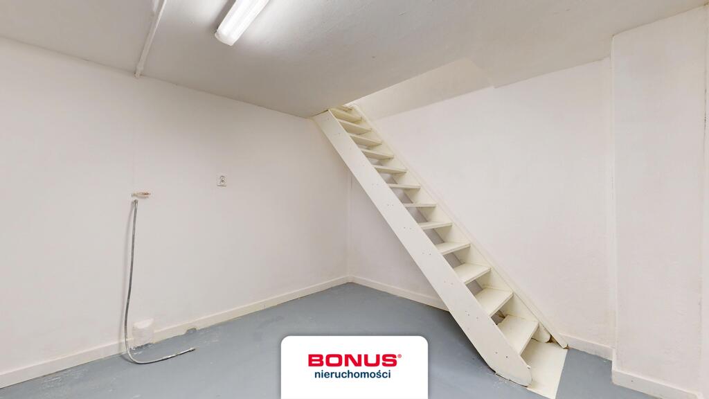 Lokal usługowy naprzeciw kortów tenisowych (6)