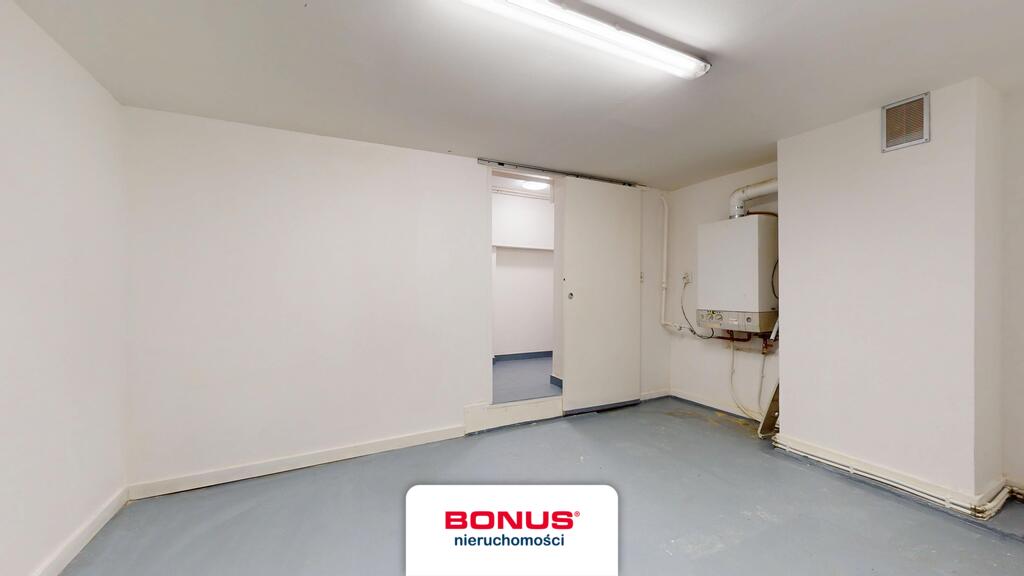 Lokal usługowy naprzeciw kortów tenisowych (8)