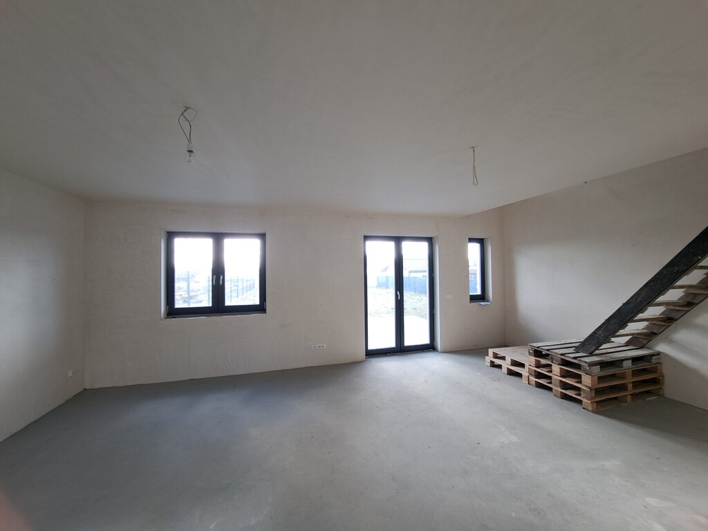 Bliźniak w Dołujach (2)