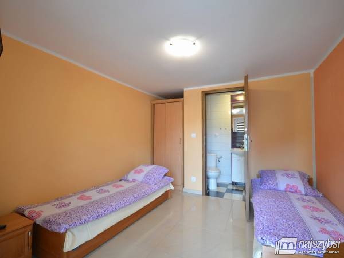 Pensjonat w Ustroniu Morskim na sprzedaż (7)