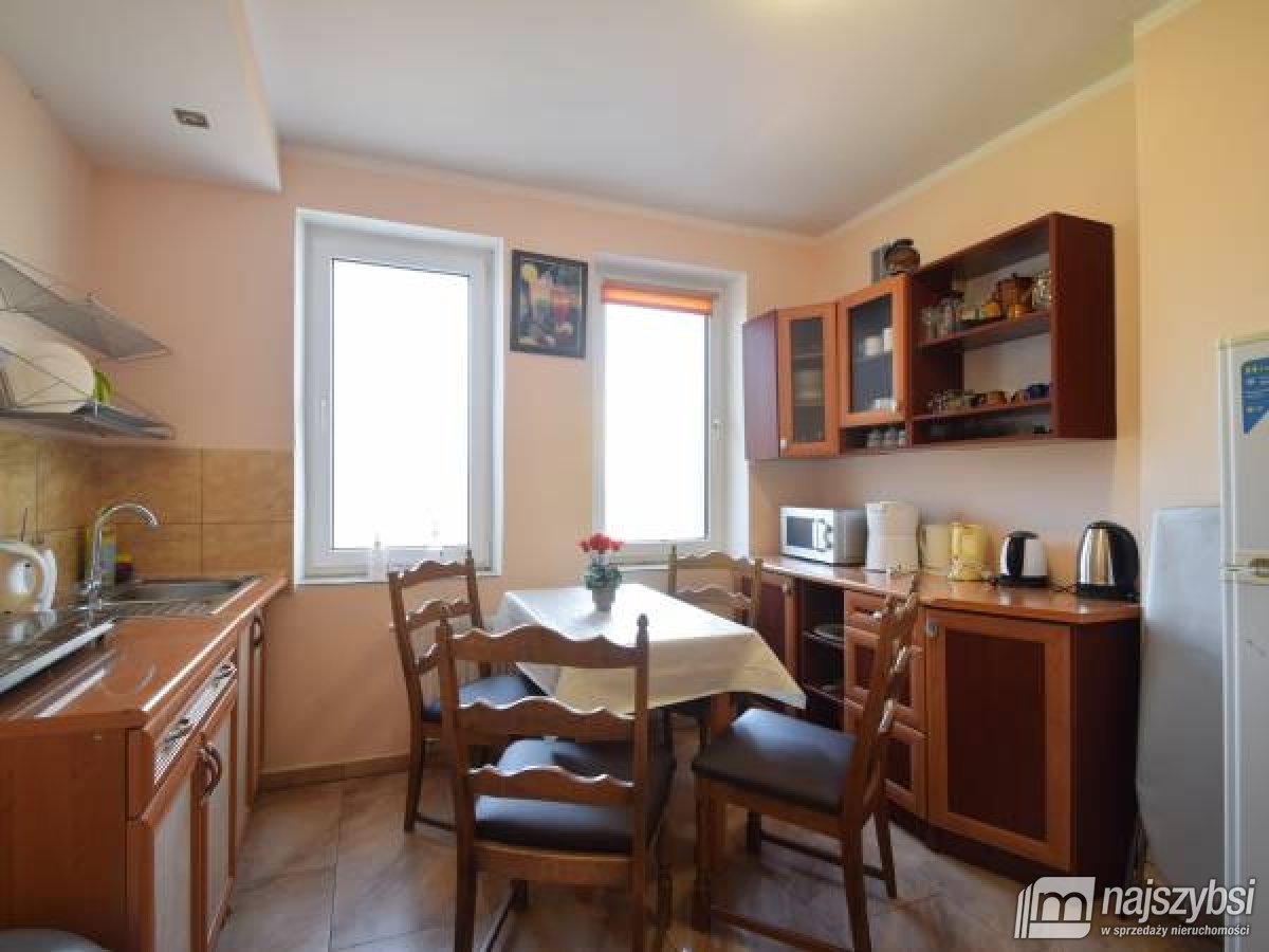 Pensjonat w Ustroniu Morskim na sprzedaż (9)