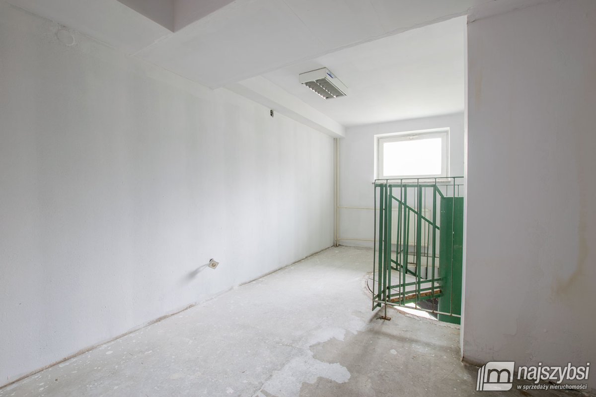Szczecin-lokal użytkowy  (8)