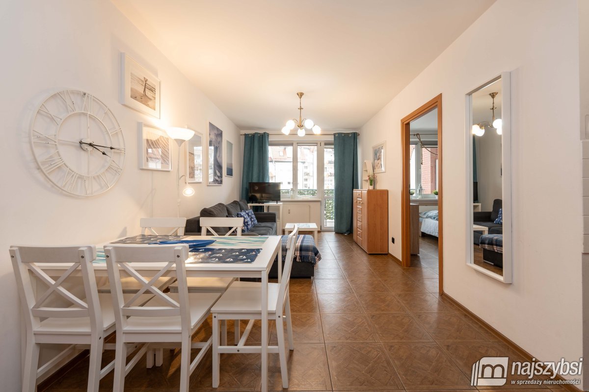 Kołobrzeg-mieszkanie 2pok z garażem 100m od morza! (1)