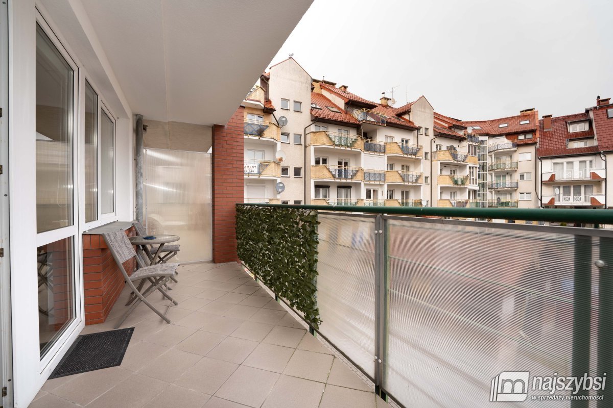 Kołobrzeg-mieszkanie 2pok z garażem 100m od morza! (13)