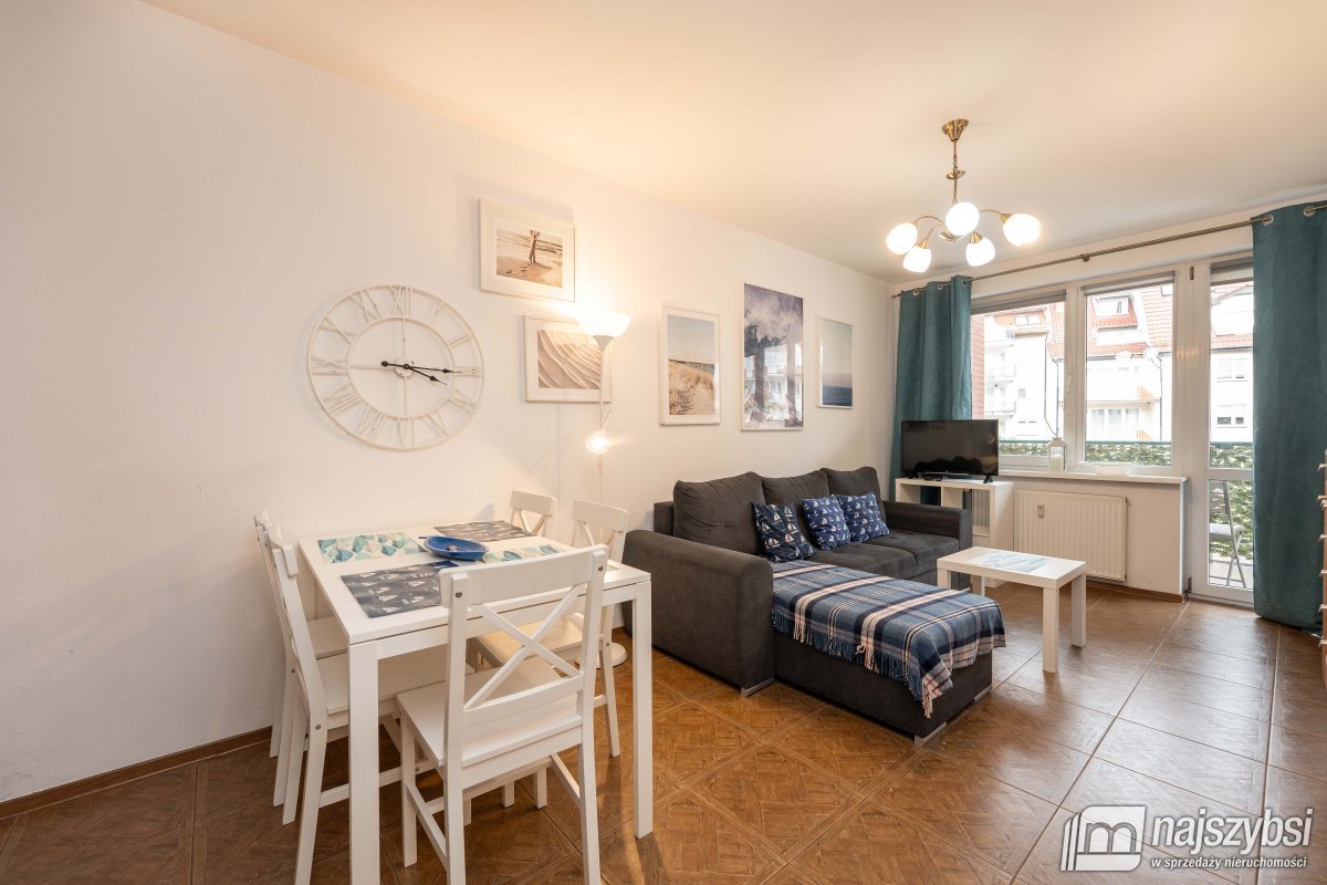 Kołobrzeg-mieszkanie 2pok z garażem 100m od morza! (2)