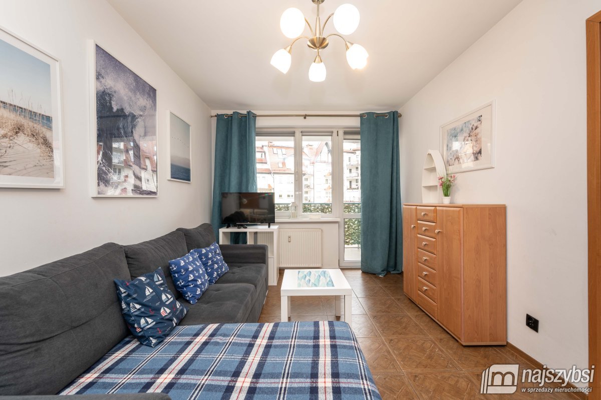 Kołobrzeg-mieszkanie 2pok z garażem 100m od morza! (5)