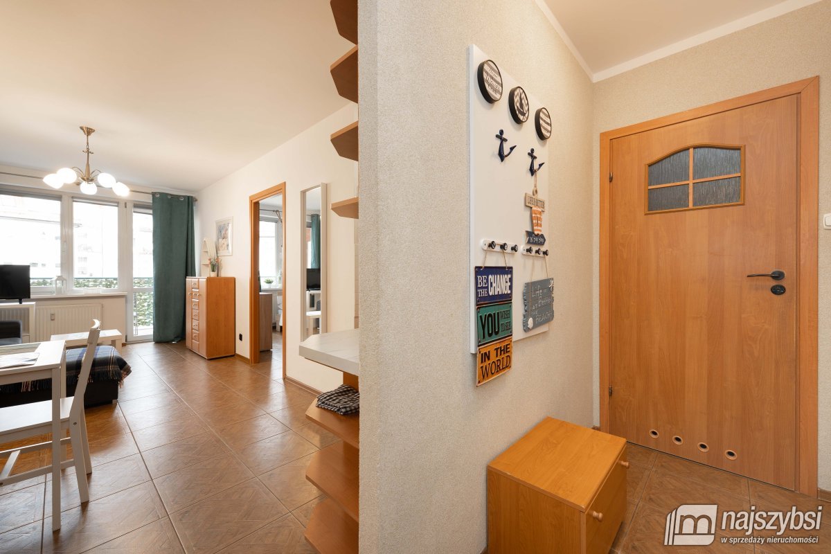 Kołobrzeg-mieszkanie 2pok z garażem 100m od morza! (8)