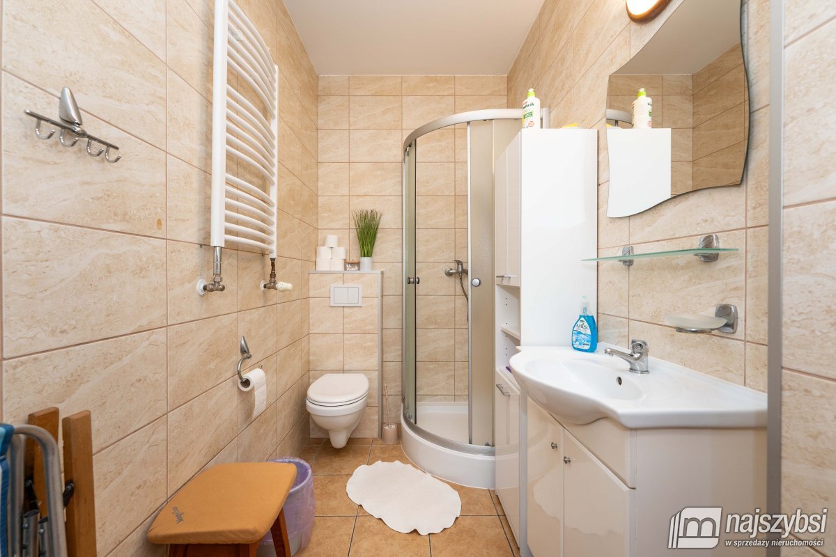 Kołobrzeg -dom i pensjonat przy deptaku (12)