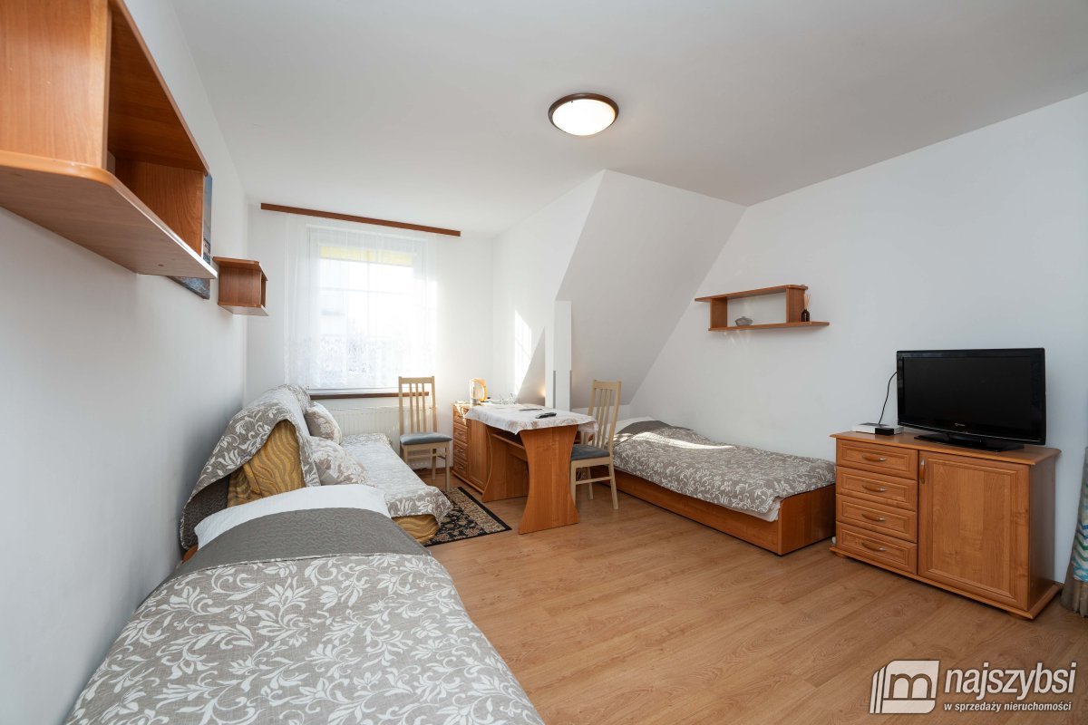 Kołobrzeg -dom i pensjonat przy deptaku (13)