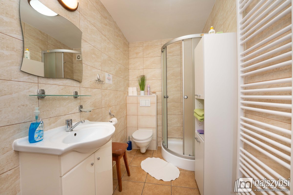 Kołobrzeg -dom i pensjonat przy deptaku (14)