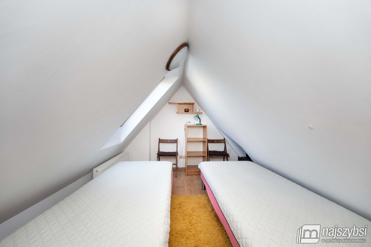 Kołobrzeg -dom i pensjonat przy deptaku (17)