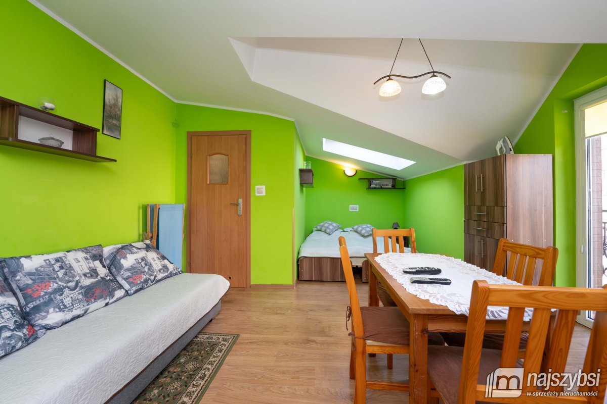 Kołobrzeg -dom i pensjonat przy deptaku (6)