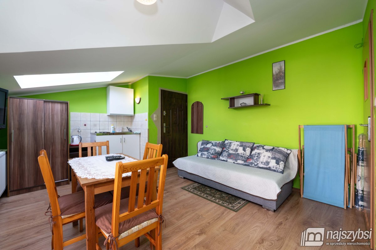 Kołobrzeg -dom i pensjonat przy deptaku (8)