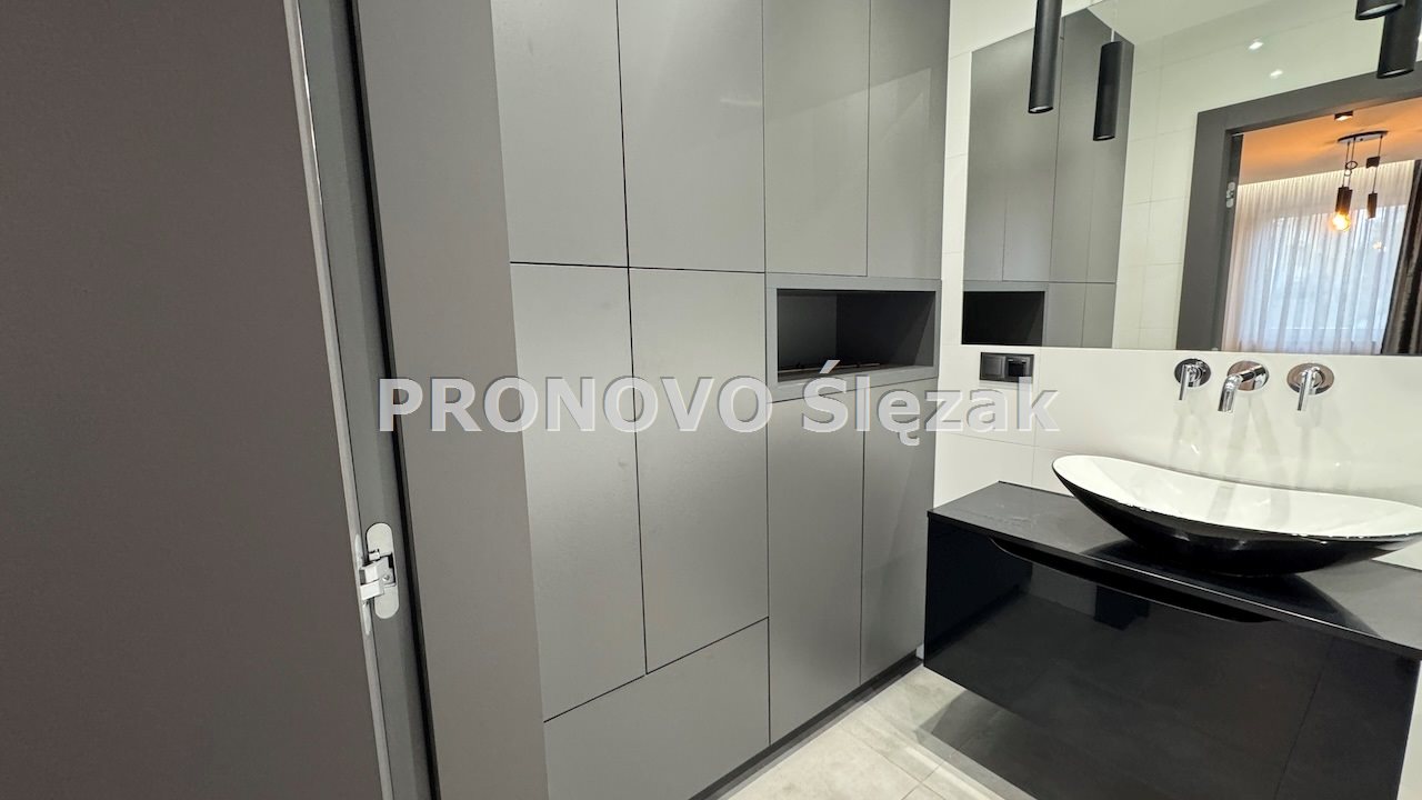 Komfortowe mieszkanie z tarasem i parkingiem  (11)