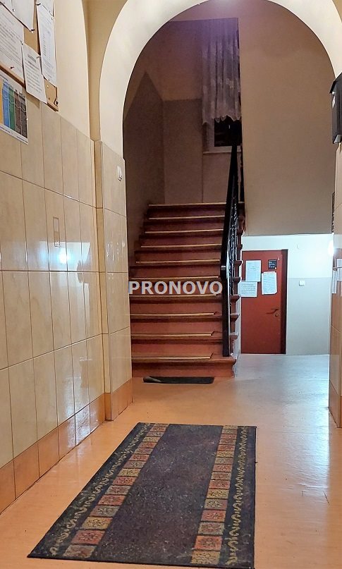 Mieszkanie do remontu 52m2 centrum (11)