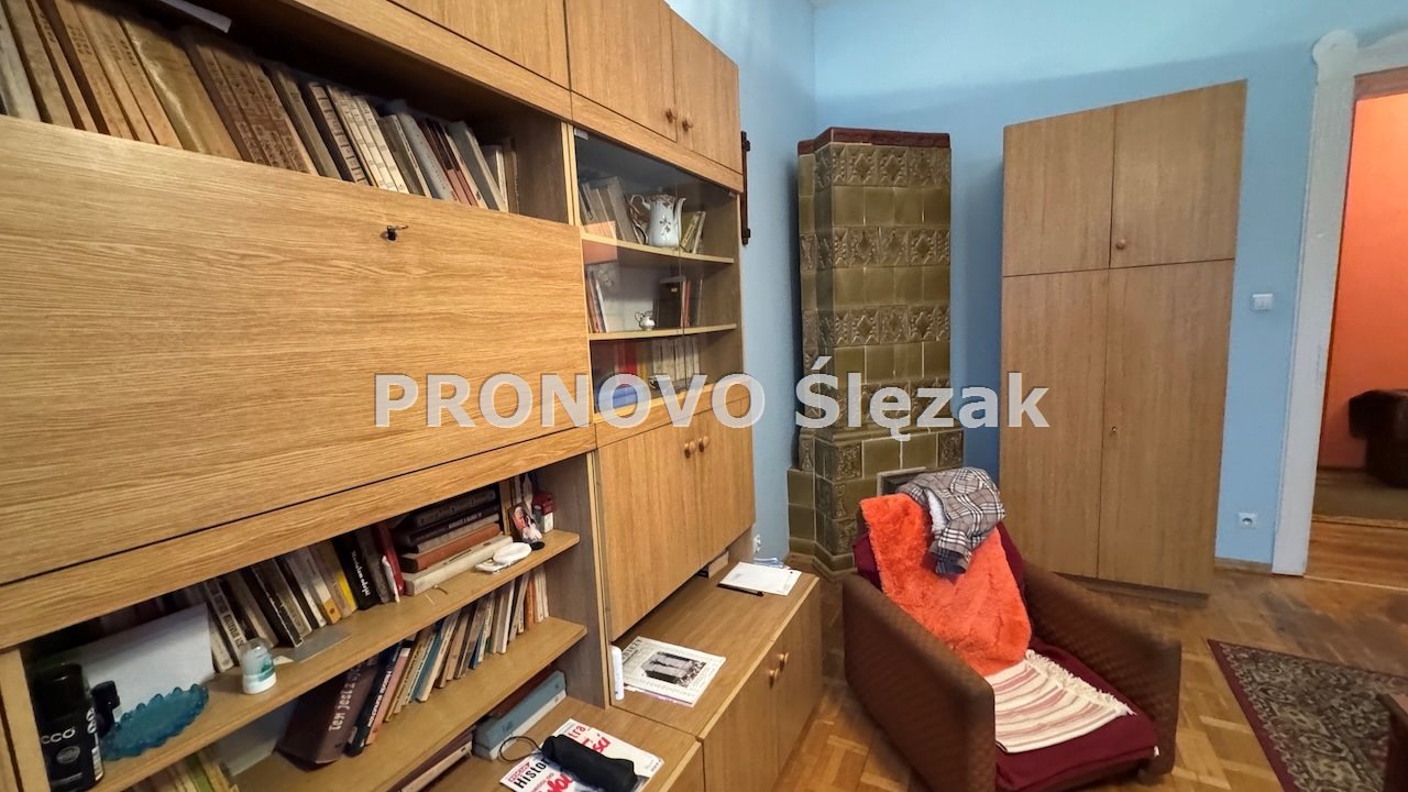 Sprzedam mieszkanie w kamienicy we Wrocławiu (4)
