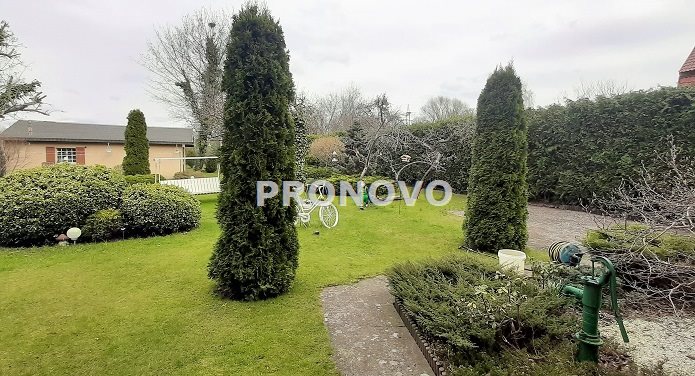 dom wolnostojący 10 pokoi Zdroje (21)