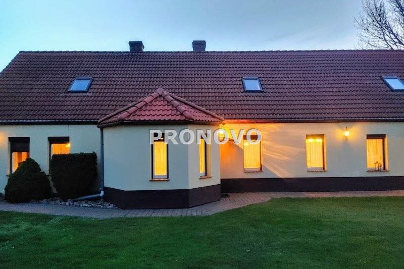 Wiejska posiadłość koło Węgorzyna (1)