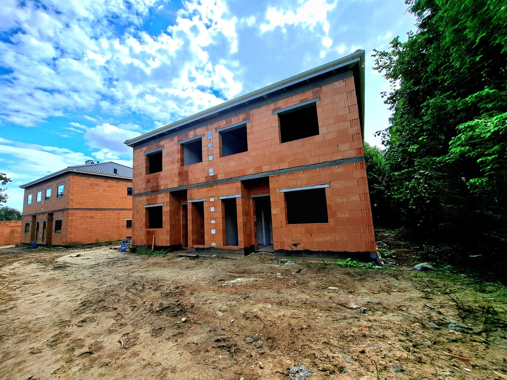 Nowe bliżniaki na Bezrzeczu- promocyjna cena!!! (1)