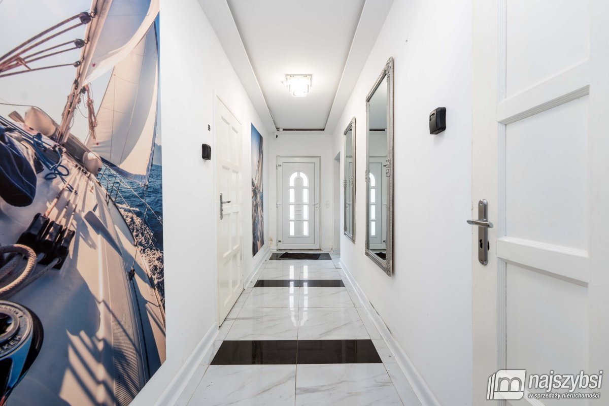 KAMIEŃ POMORSKI-dom 240 M2  z 10  APARTAMENTAMI (11)