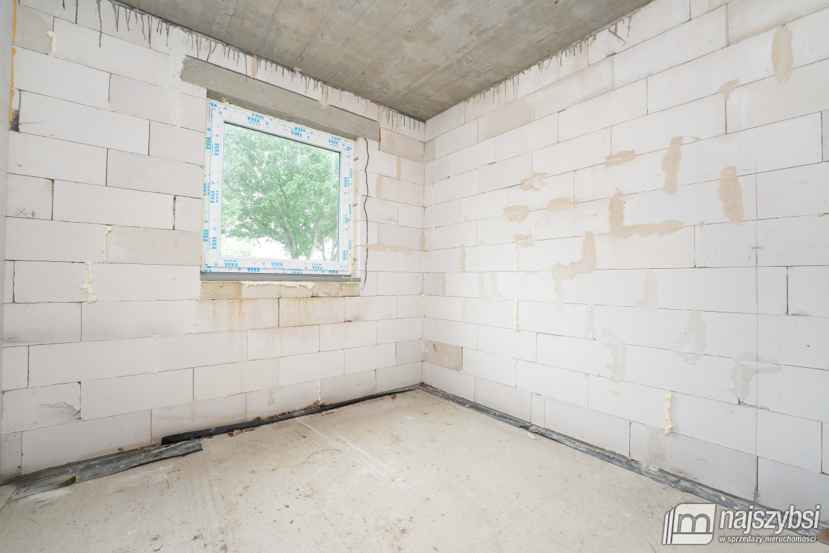 DZIWNÓWEK-DOM DWU APARTAMENTOWY  600 M DO MORZA (16)