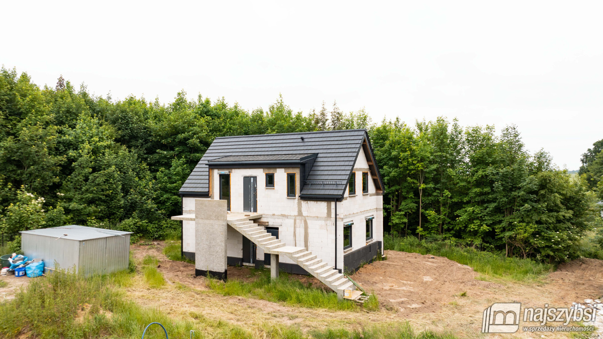 DZIWNÓWEK-DOM DWU APARTAMENTOWY  600 M DO MORZA (2)