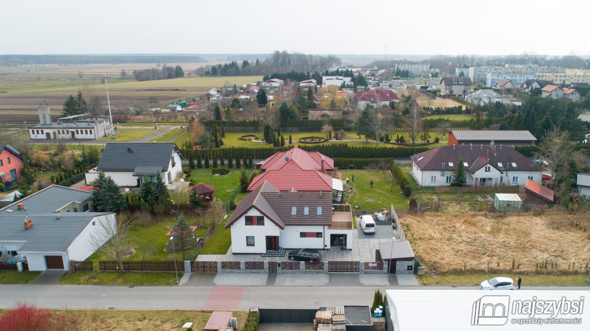 KOŁOBRZEG-DOM 153m2.Możliwa zamiana. (40)