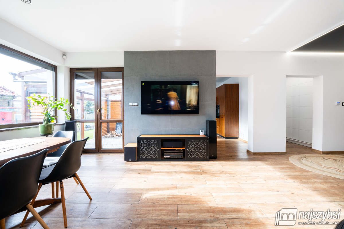 KOŁOBRZEG-DOM 153m2.Możliwa zamiana. (6)