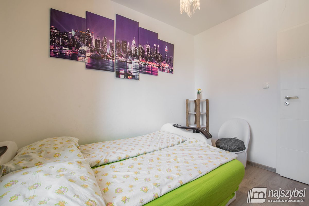 KOŁOBRZEG - ATRAKCYJNY APARTAMENT BLISKO MORZA (16)