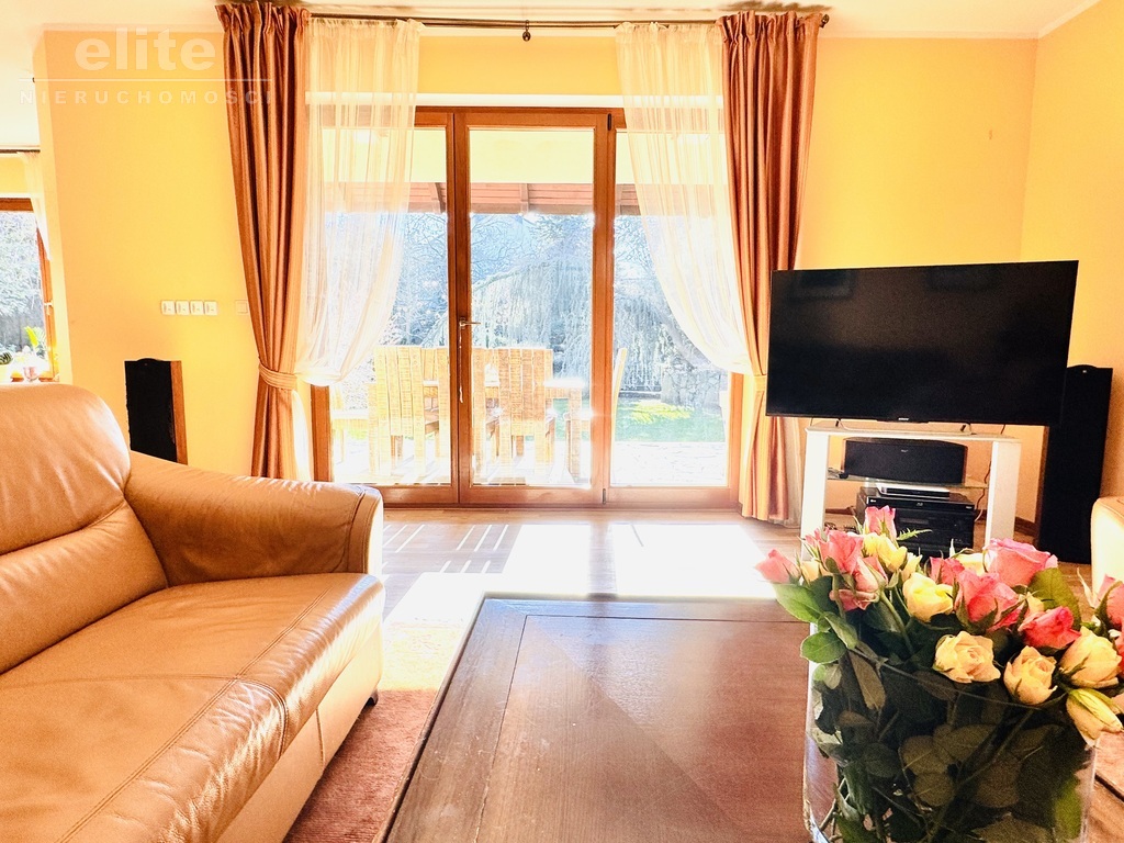 Osów na sprzedaż przepiękny dom wolnostojący (16)