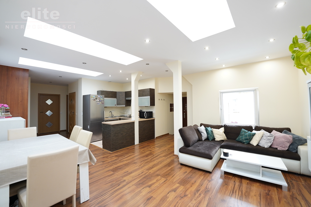 Centrum 3 pokoje, zabytkowa kamienica w Centrum (1)