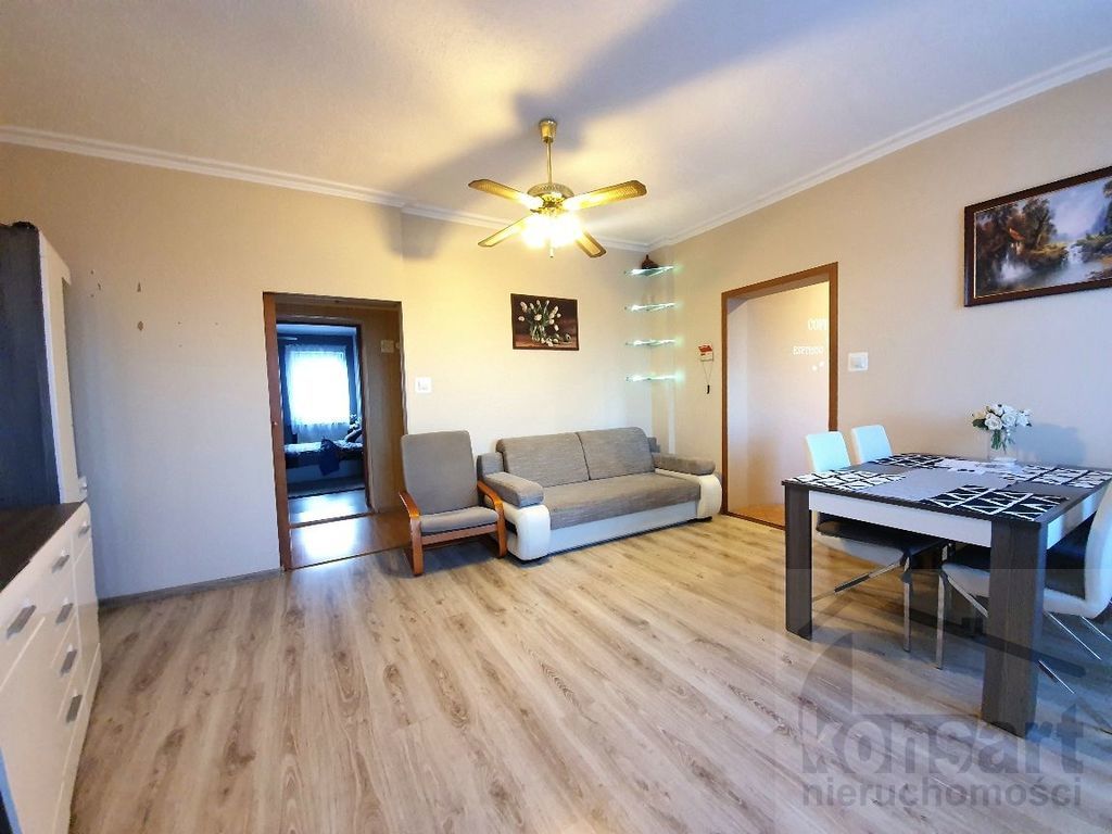 4 pokoje na ul. Strzałowskiej (7)