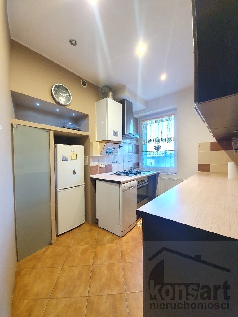 4 pokoje na ul. Strzałowskiej (10)