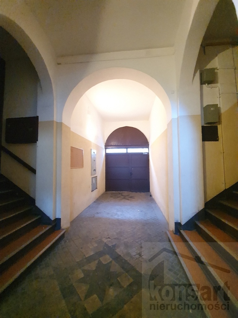 4 pokoje na ul. Strzałowskiej (21)