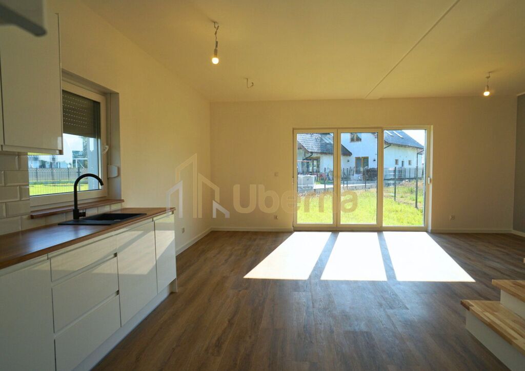 Bliźniak w stanie deweloperskim - Białuń (5)