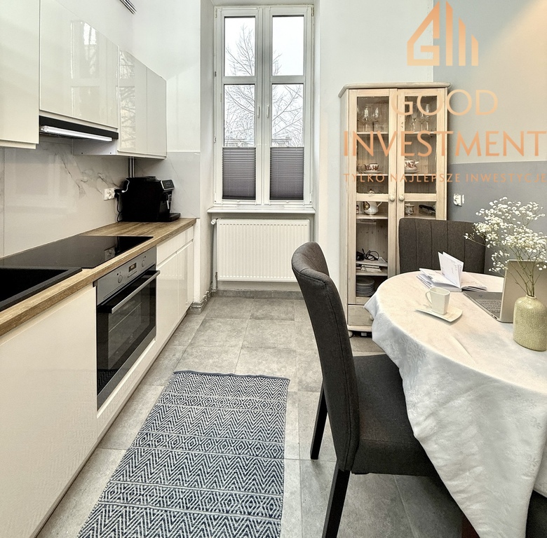 Duże 2  Pokoje Na Sprzedaż (9)