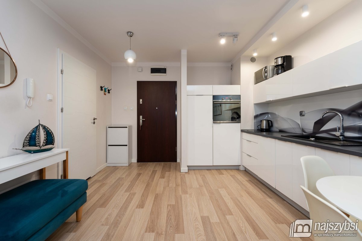 Kołobrzeg - mieszkanie z ogródkiem 600m od morza (3)