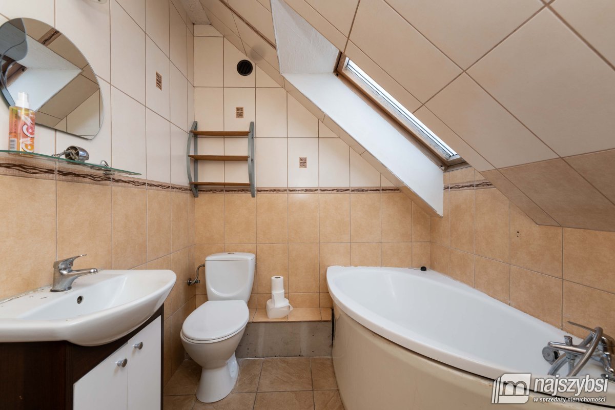 Łobez - mieszkanie z lokalem usługowym (13)