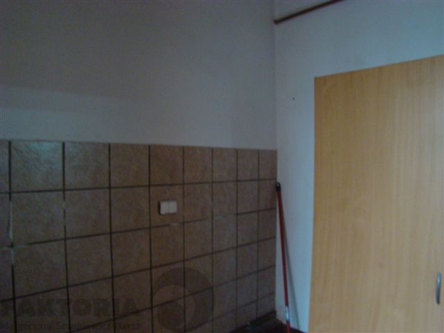 Obiekt usługowo - magazynowo - biurowy (12)