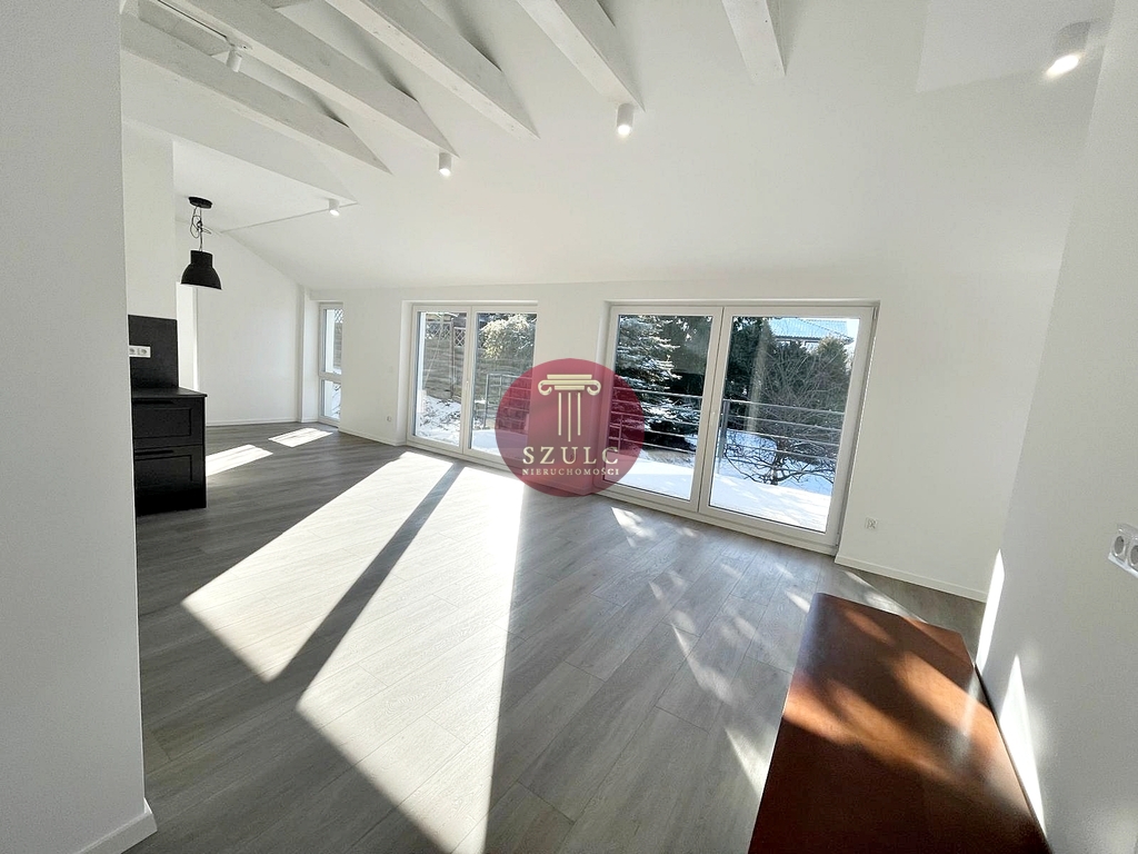 Nowość! Na wynajem nowiutki apartament (1)