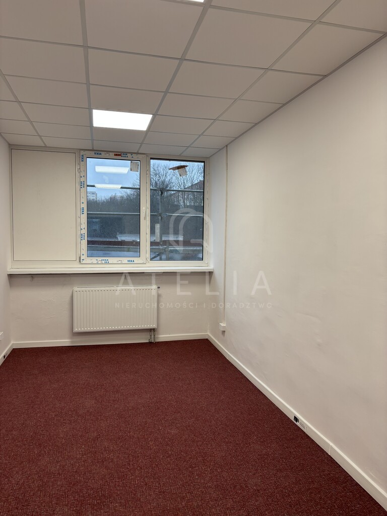 Lokale biurowe do wynajęcia na Pomorzanch (10)