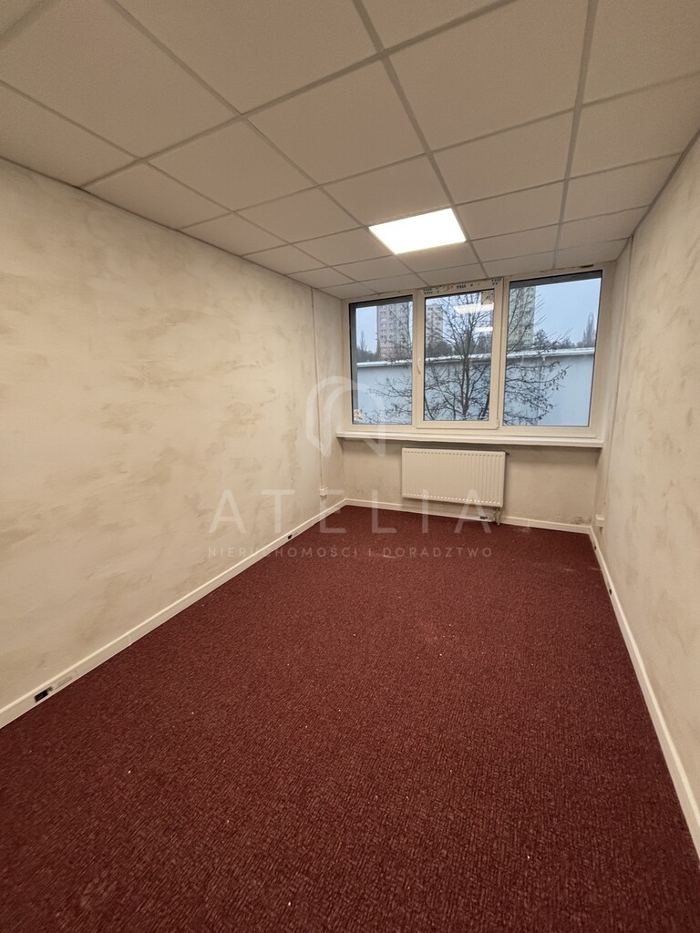 Lokale biurowe do wynajęcia na Pomorzanch (2)