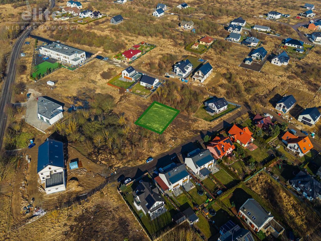 Działka 613 m2 pod zabudowę - Bezrzecze (1)