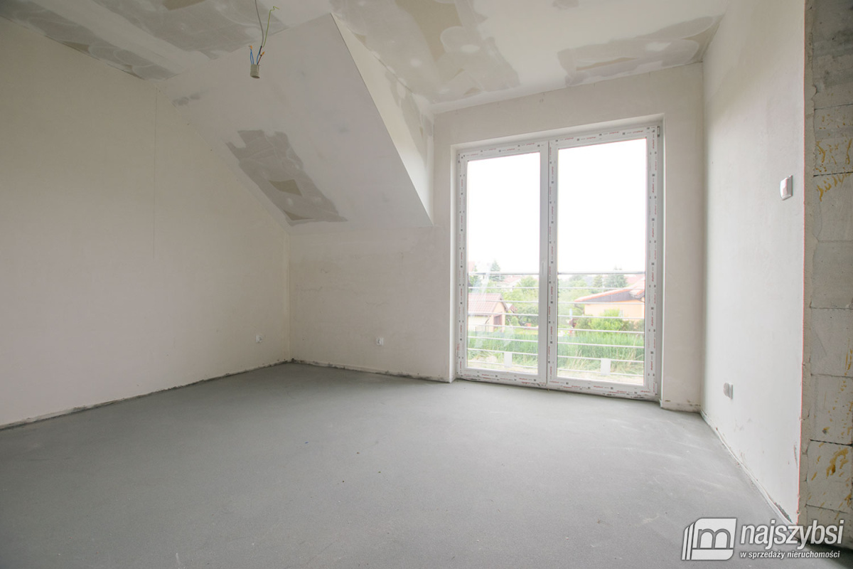 KOŁOBRZEG - Zieleniewo blizniaki  (12)