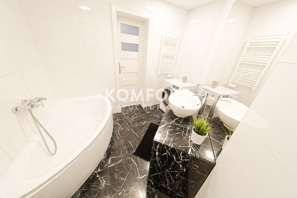 KOMFORTOWE MIESZKANIE W DOSKONAŁEJ LOKALIZACJI !!! (12)